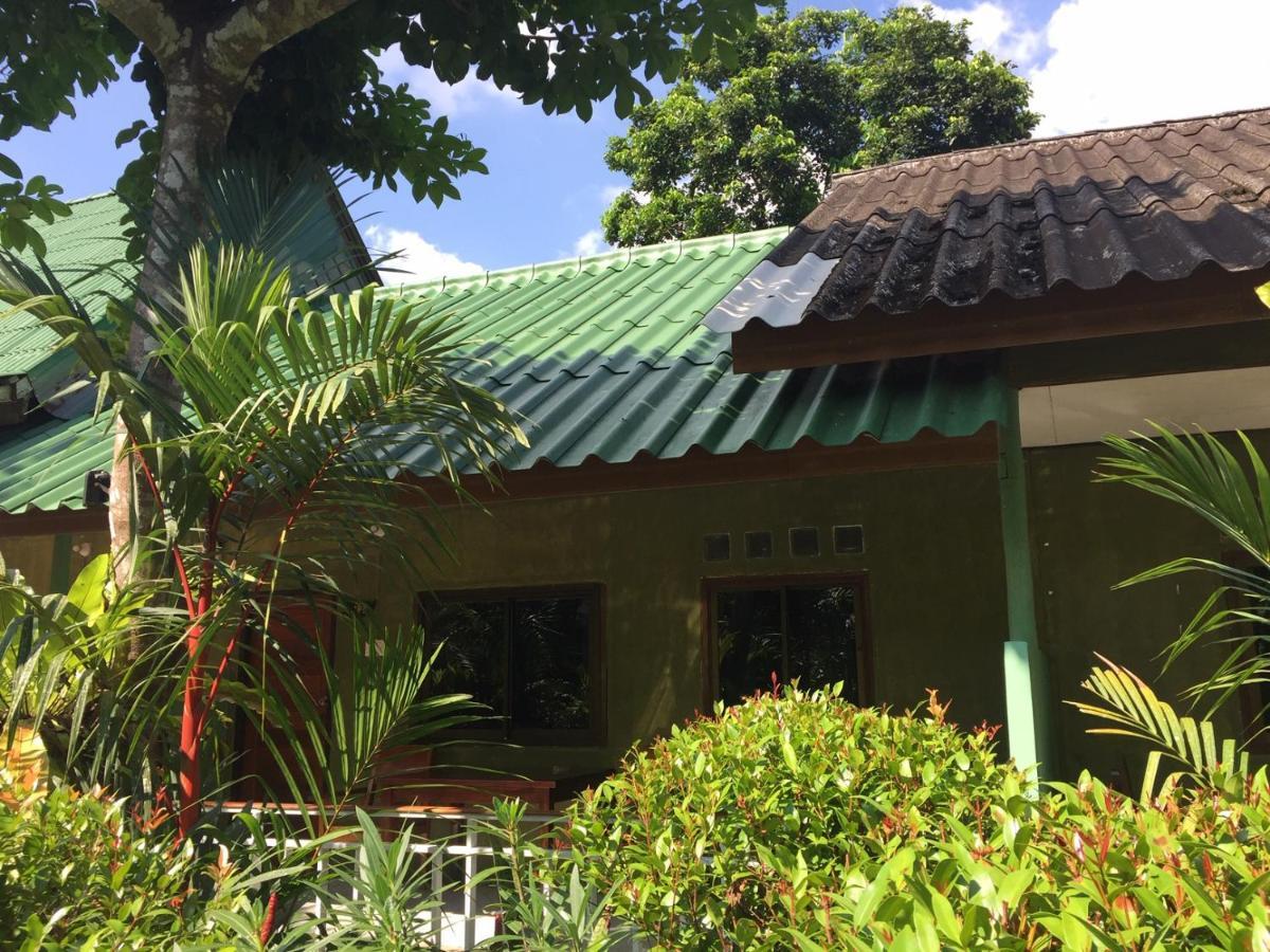 Khao Sok Jungle Huts Resort Khao Sok National Park Exterior photo